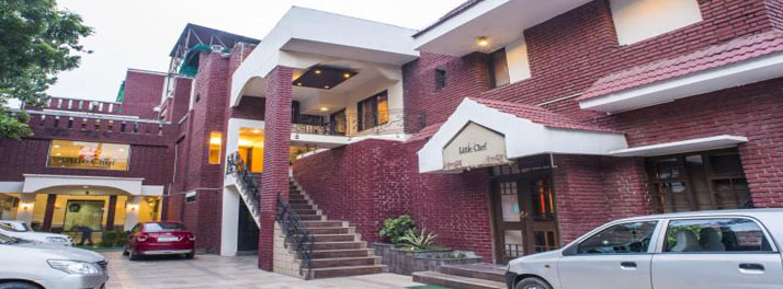 Little Chef Hotel - Kanpur 01.jpg